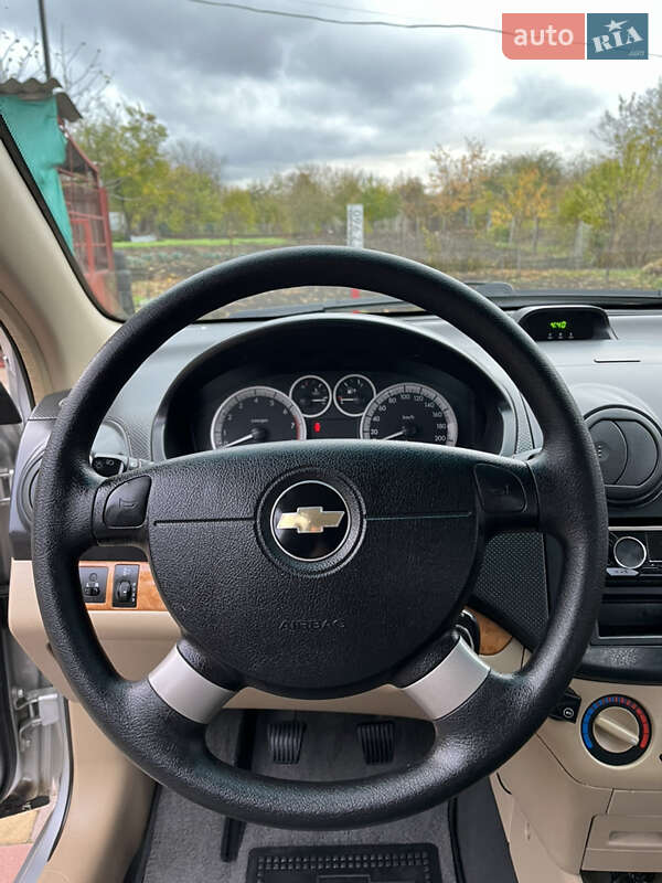 Седан Chevrolet Aveo 2008 в Хороле фото 27 Седан Chevrolet Aveo 2008 в Хороле
