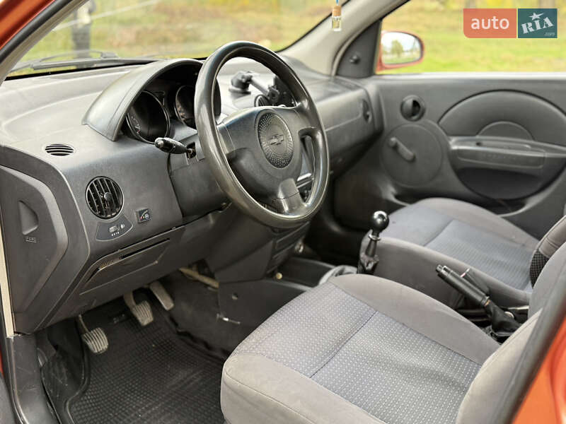 Седан Chevrolet Aveo 2005 в Николаеве фото 13 Седан Chevrolet Aveo 2005 в Николаеве