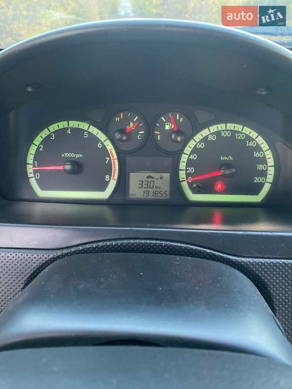 Седан Chevrolet Aveo 2011 в Николаеве