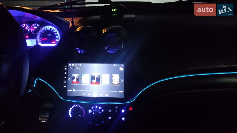 Седан Chevrolet Aveo 2006 в Львове