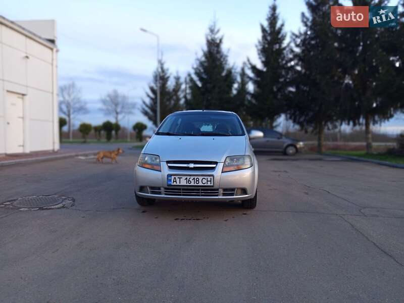 Хэтчбек Chevrolet Aveo 2006 в Коломые