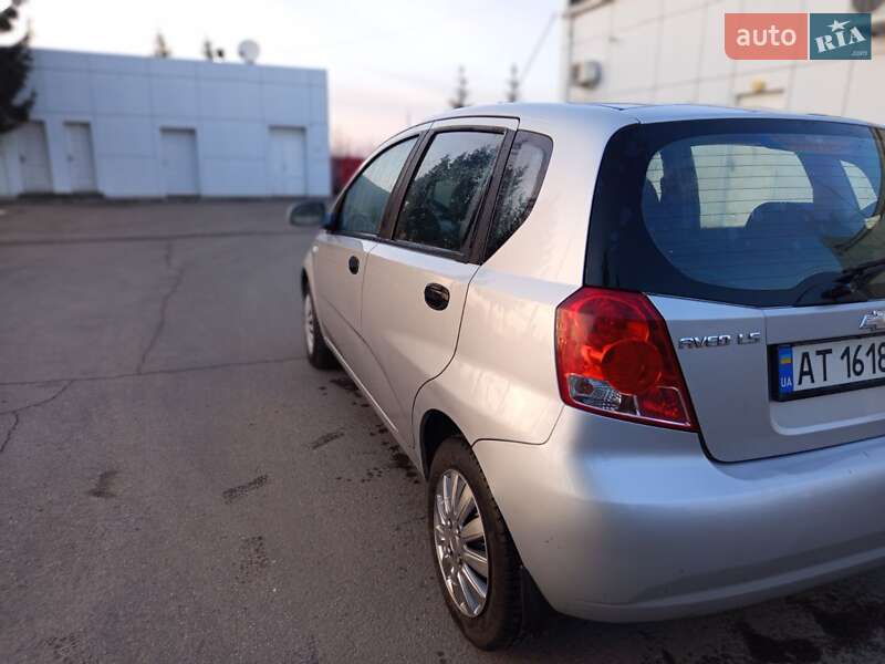 Хэтчбек Chevrolet Aveo 2006 в Коломые
