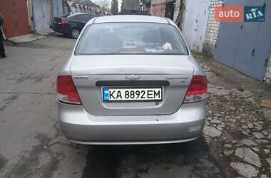 Седан Chevrolet Aveo 2006 в Киеве