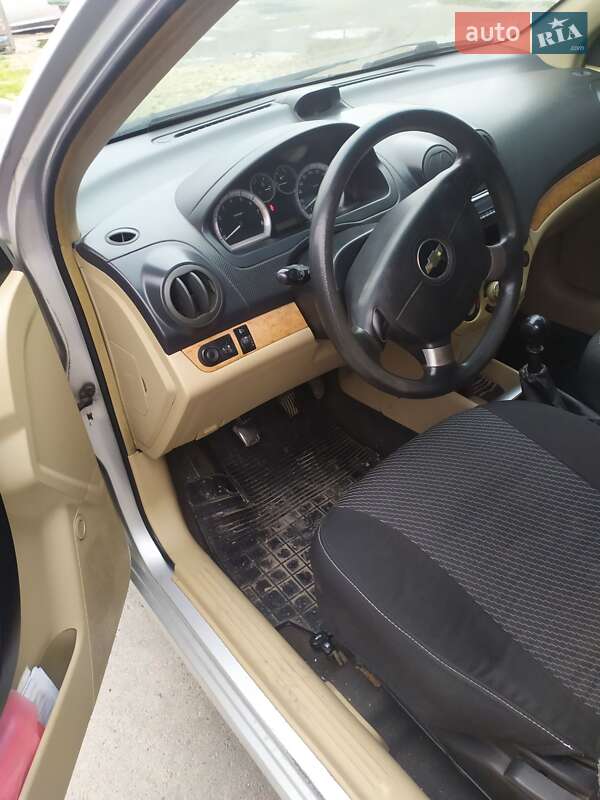 Седан Chevrolet Aveo 2007 в Тернополі