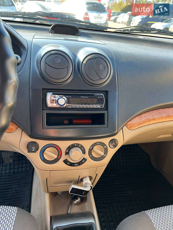 Седан Chevrolet Aveo 2007 в Львове фото 4 Седан Chevrolet Aveo 2007 в Львове