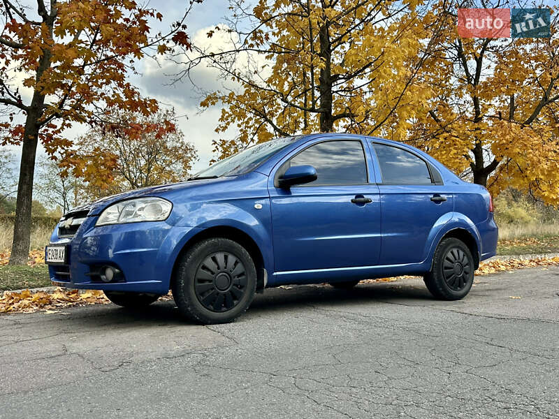 Седан Chevrolet Aveo 2007 в Каменском