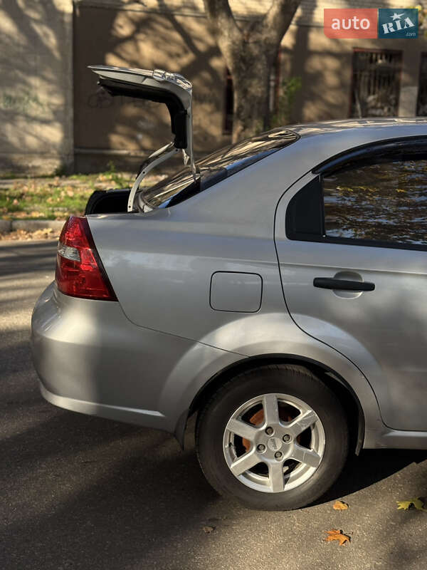 Седан Chevrolet Aveo 2006 в Николаеве фото 7 Седан Chevrolet Aveo 2006 в Николаеве