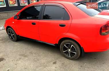 Седан Chevrolet Aveo 2006 в Никополе