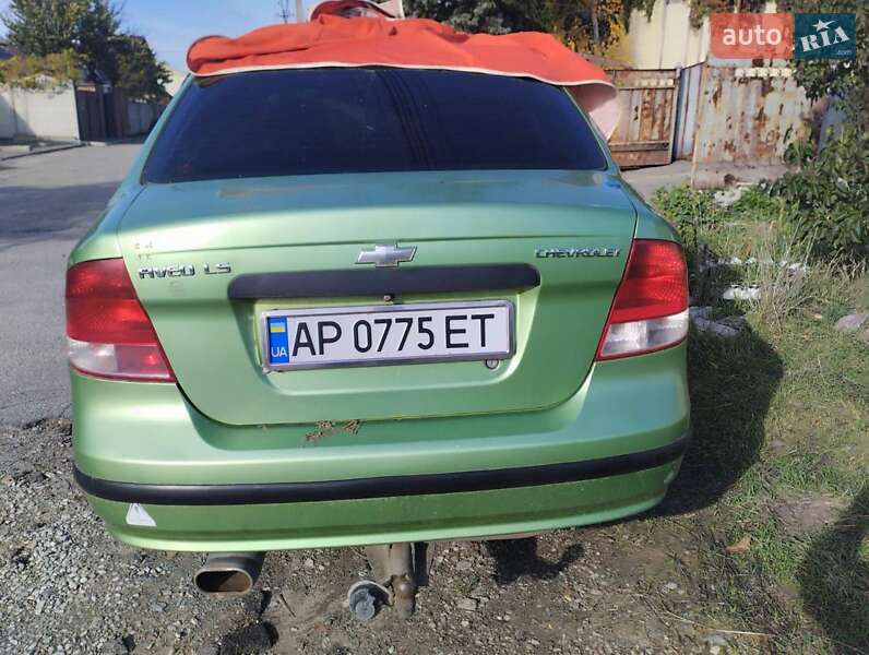 Chevrolet Aveo 2004