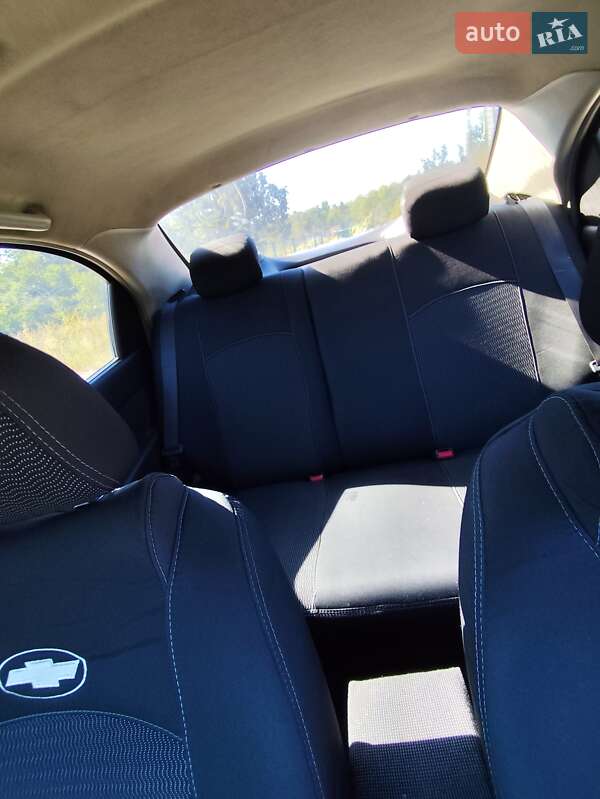 Хэтчбек Chevrolet Aveo 2008 в Киеве