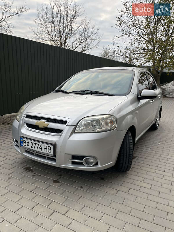 Седан Chevrolet Aveo 2007 в Полонном