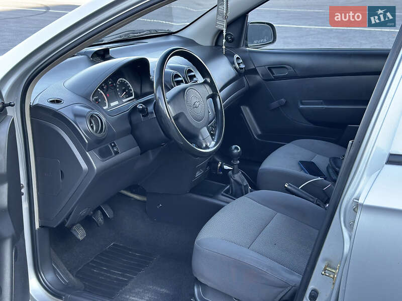 Седан Chevrolet Aveo 2006 в Самборе