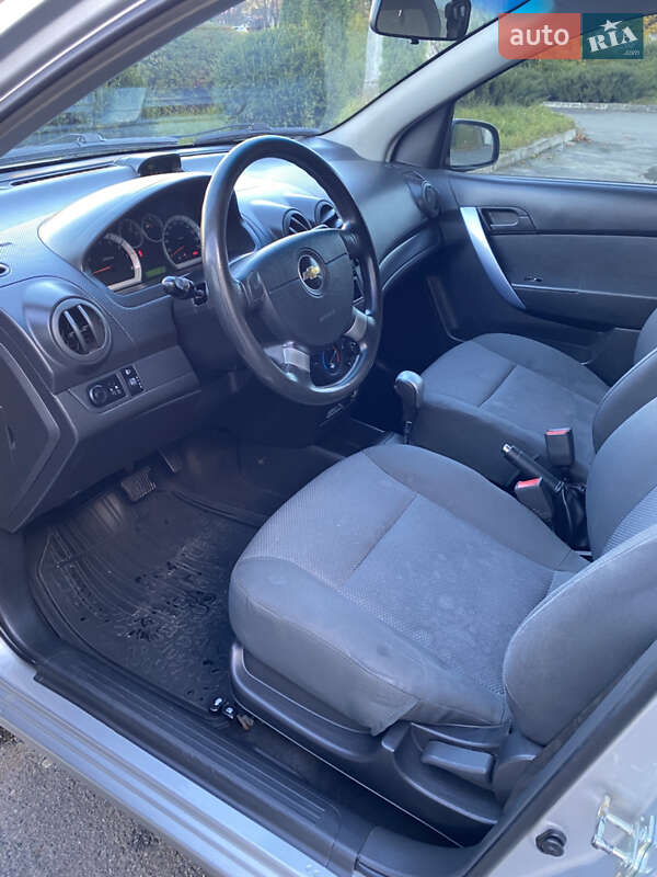 Хэтчбек Chevrolet Aveo 2010 в Хмельницком фото 9 Хэтчбек Chevrolet Aveo 2010 в Хмельницком