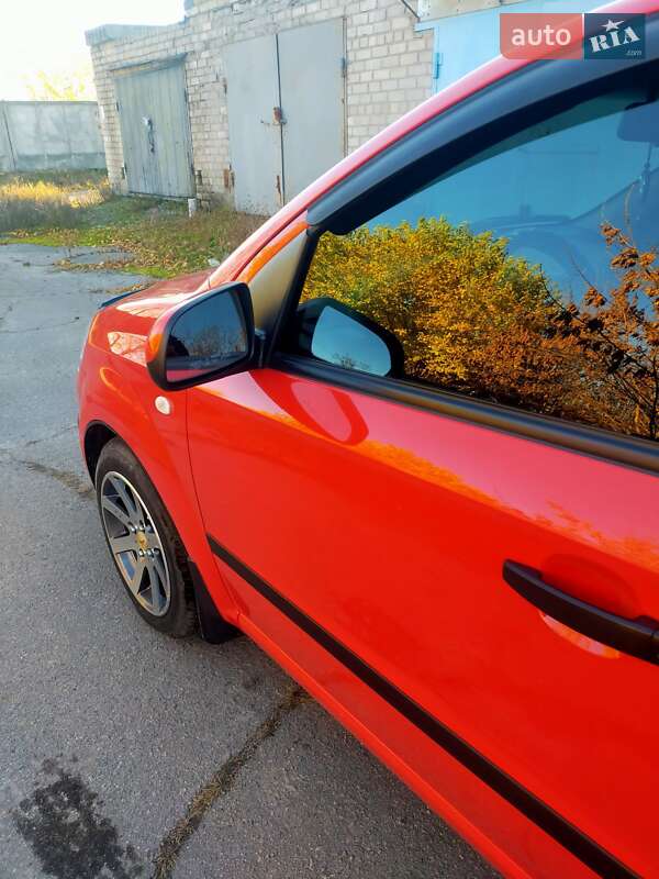 Седан Chevrolet Aveo 2008 в Кременчуге