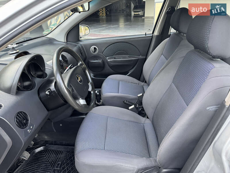 Хэтчбек Chevrolet Aveo 2007 в Киеве фото 28 Хэтчбек Chevrolet Aveo 2007 в Киеве