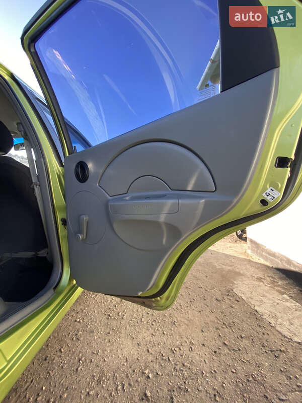 Седан Chevrolet Aveo 2005 в Николаеве фото 20 Седан Chevrolet Aveo 2005 в Николаеве