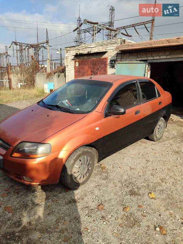 Седан Chevrolet Aveo 2006 в Запорожье фото 3 Седан Chevrolet Aveo 2006 в Запорожье
