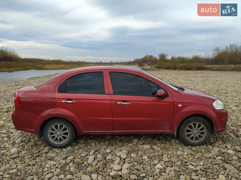 Седан Chevrolet Aveo 2008 в Калуше