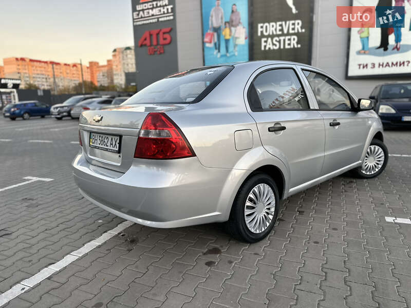 Седан Chevrolet Aveo 2006 в Одессе