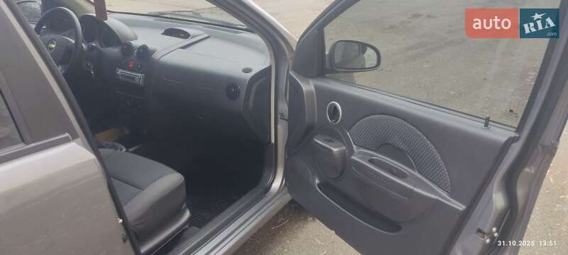 Хэтчбек Chevrolet Aveo 2007 в Житомире фото 4 Хэтчбек Chevrolet Aveo 2007 в Житомире