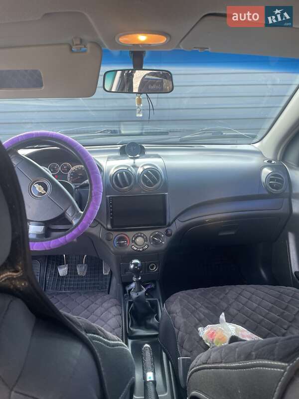 Седан Chevrolet Aveo 2007 в Люботине
