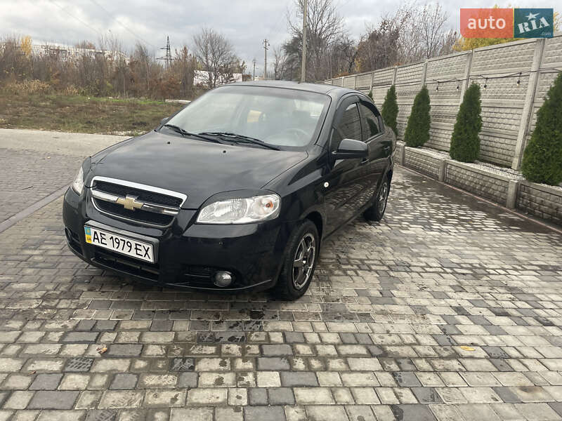 Седан Chevrolet Aveo 2011 в Павлограде