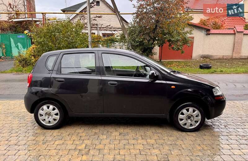 Хэтчбек Chevrolet Aveo 2005 в Одессе фото 7 Хэтчбек Chevrolet Aveo 2005 в Одессе