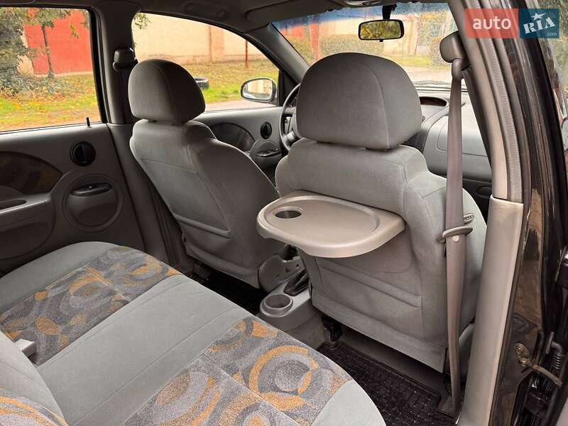 Хэтчбек Chevrolet Aveo 2005 в Одессе фото 24 Хэтчбек Chevrolet Aveo 2005 в Одессе