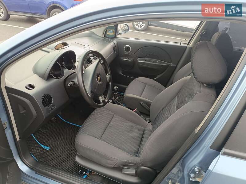 Хэтчбек Chevrolet Aveo 2007 в Киеве фото 11 Хэтчбек Chevrolet Aveo 2007 в Киеве