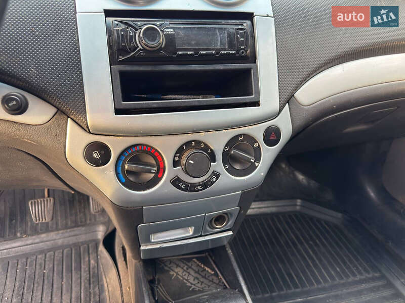 Седан Chevrolet Aveo 2008 в Кременчуге фото 20 Седан Chevrolet Aveo 2008 в Кременчуге