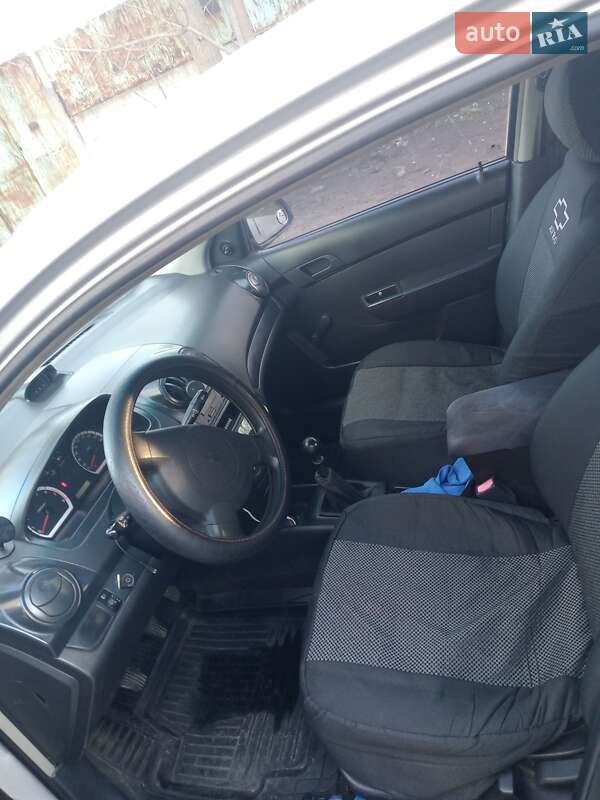 Седан Chevrolet Aveo 2007 в Києві фото 6 Седан Chevrolet Aveo 2007 в Києві