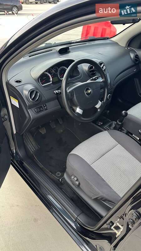 Хэтчбек Chevrolet Aveo 2008 в Киеве фото 10 Хэтчбек Chevrolet Aveo 2008 в Киеве