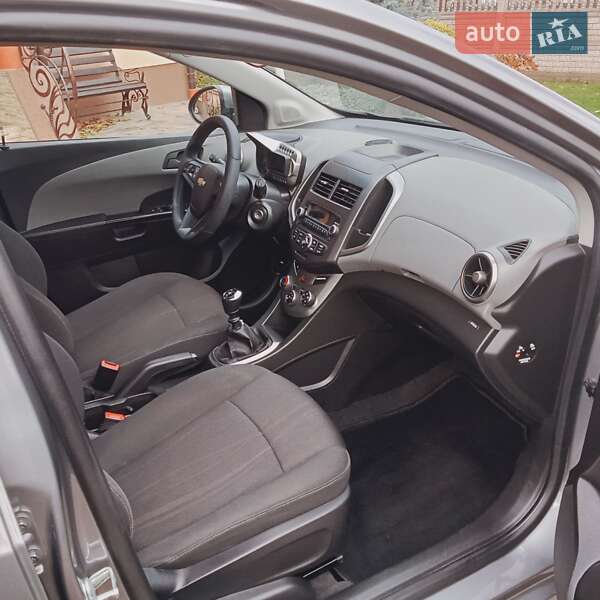 Хетчбек Chevrolet Aveo 2012 в Луцьку