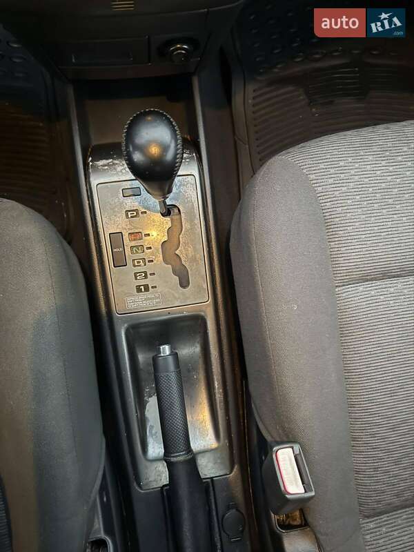 Седан Chevrolet Aveo 2005 в Рівному