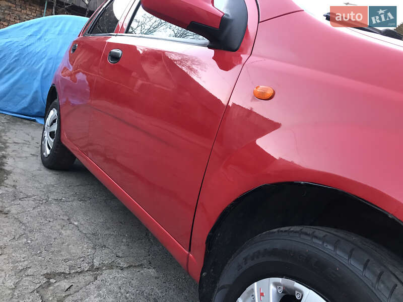 Хэтчбек Chevrolet Aveo 2004 в Надворной фото 16 Хэтчбек Chevrolet Aveo 2004 в Надворной