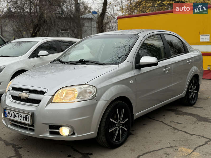 Седан Chevrolet Aveo 2008 в Хмельницком