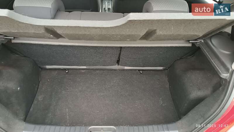 Хэтчбек Chevrolet Aveo 2008 в Харькове