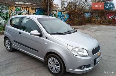 Хэтчбек Chevrolet Aveo 2008 в Харькове
