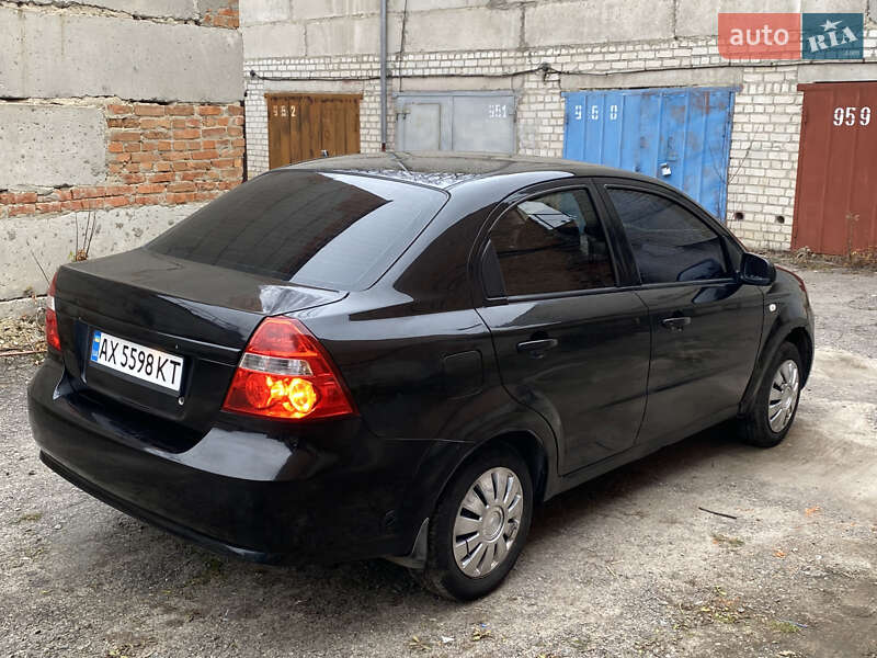 Седан Chevrolet Aveo 2007 в Харькове