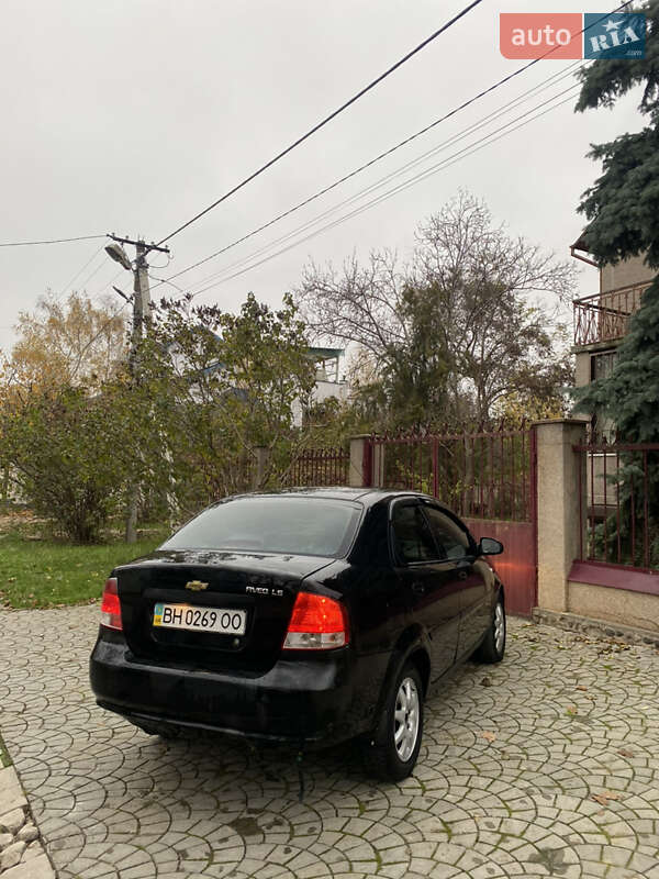 Седан Chevrolet Aveo 2005 в Одессе