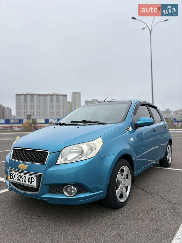 Хетчбек Chevrolet Aveo 2008 в Києві фото 2 Хетчбек Chevrolet Aveo 2008 в Києві
