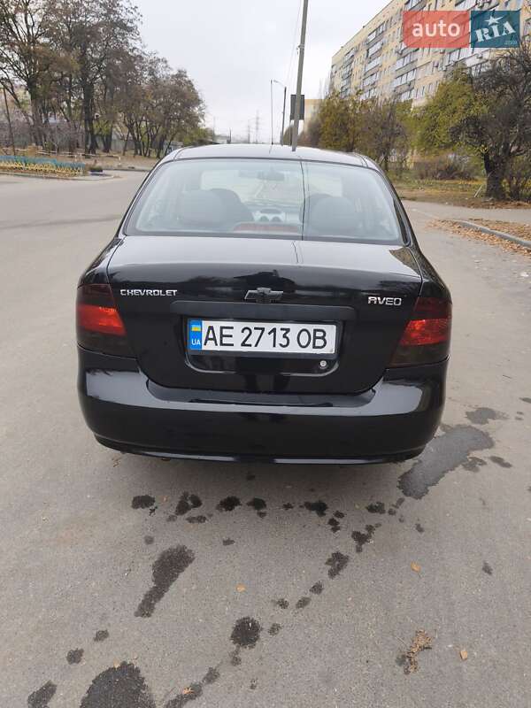 Седан Chevrolet Aveo 2006 в Днепре