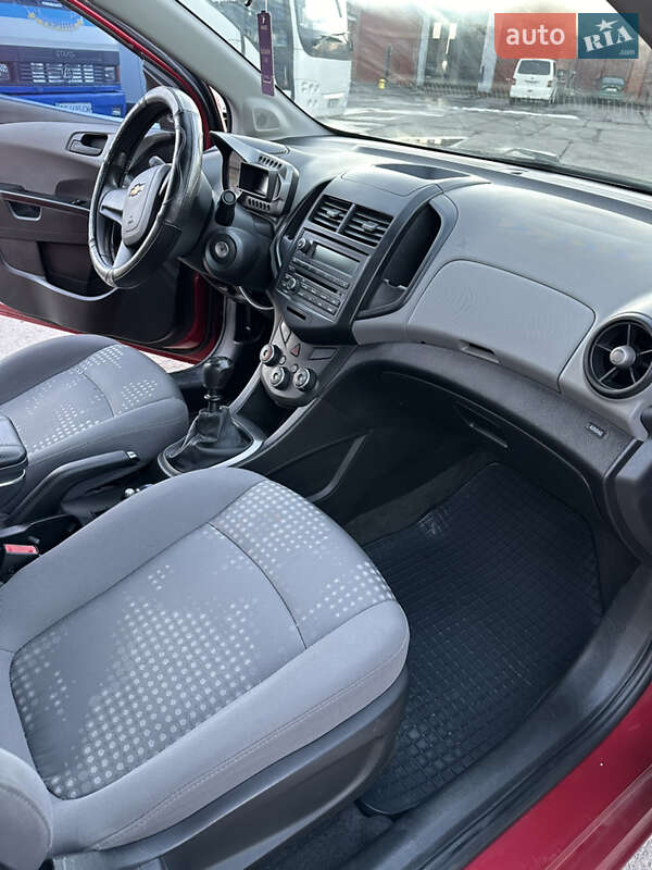Седан Chevrolet Aveo 2014 в Шептицькому фото 12 Седан Chevrolet Aveo 2014 в Шептицькому