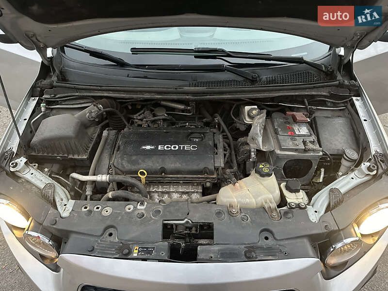 Седан Chevrolet Aveo 2012 в Харкові