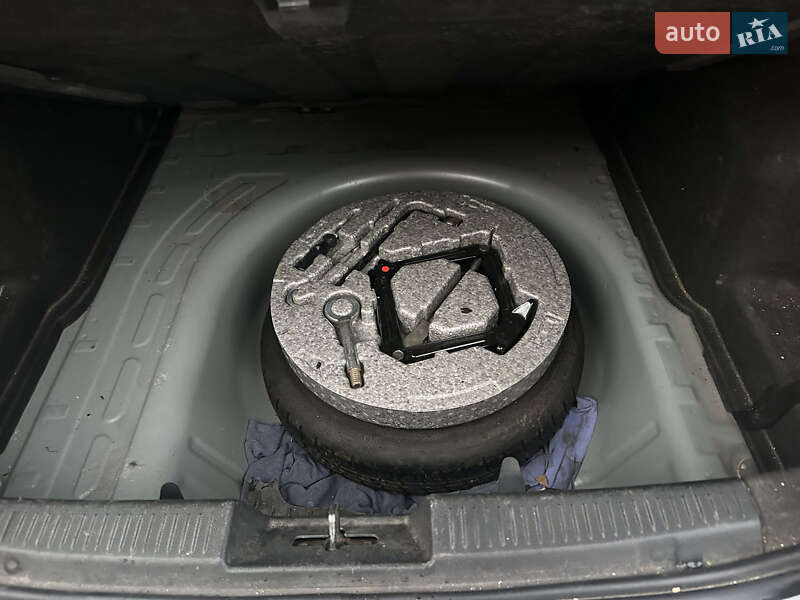 Седан Chevrolet Aveo 2012 в Харкові