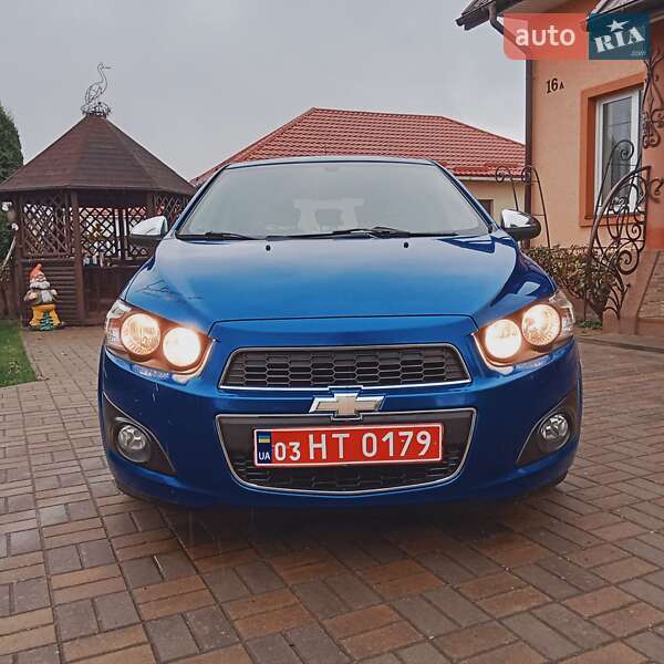 Хэтчбек Chevrolet Aveo 2012 в Луцке фото 5 Хэтчбек Chevrolet Aveo 2012 в Луцке