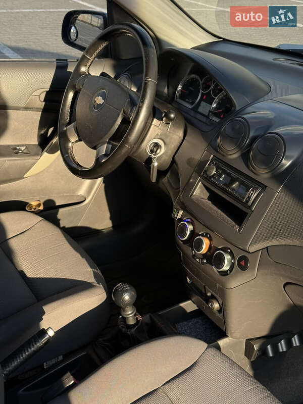 Седан Chevrolet Aveo 2007 в Ивано-Франковске