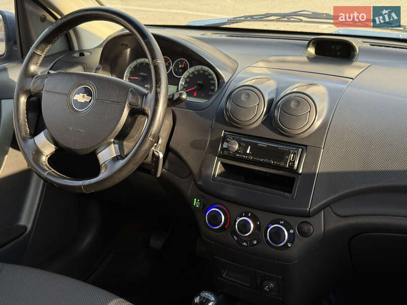 Седан Chevrolet Aveo 2007 в Ивано-Франковске