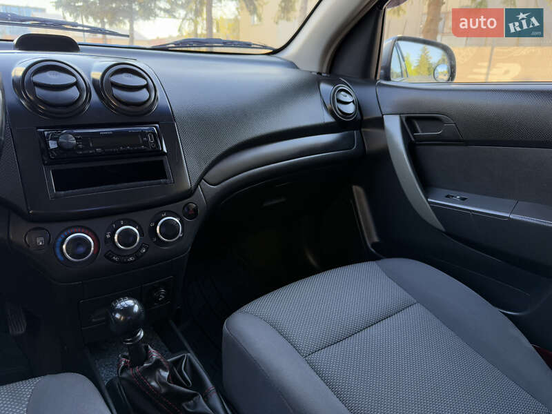 Седан Chevrolet Aveo 2007 в Ивано-Франковске