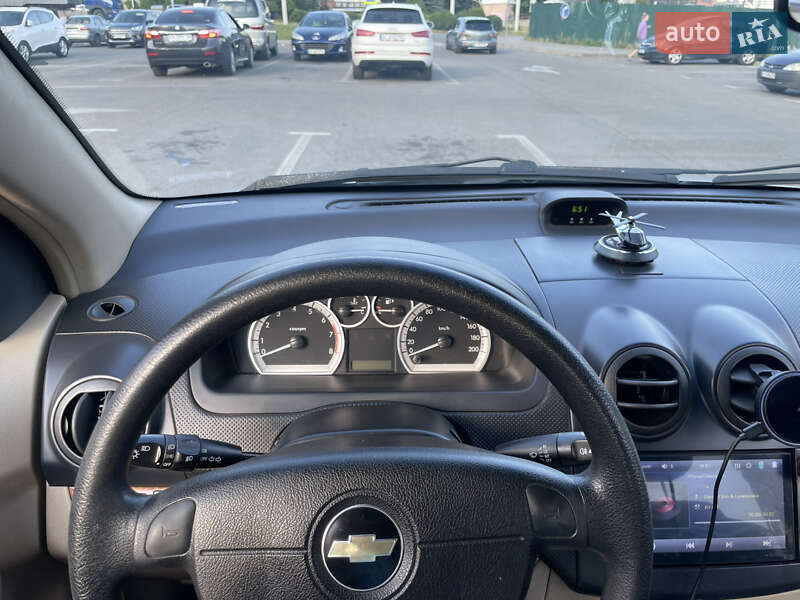 Седан Chevrolet Aveo 2008 в Киеве фото 8 Седан Chevrolet Aveo 2008 в Киеве
